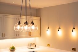 7-way Hereford dish cluster chandelier